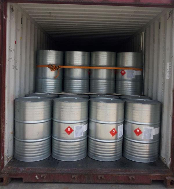 Eucalyptus oil CAS 8000-48-4